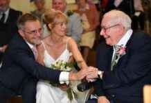 London Care Home Wedding: 99-Year-Old Gives Daughter Away news-05092024-150658