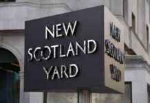 Search for Missing 11-Year-Old Child Last Seen Near London Poundland news-05092024-150840