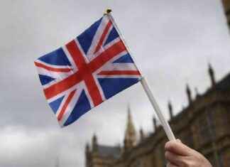 Declining Patriotism: Fewer Brits Proud of National Identity news-05092024-152447