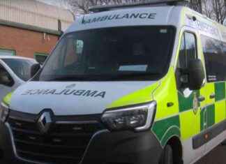 Upgraded Ambulances Ready for Christmas Emergencies news-08102024-225423