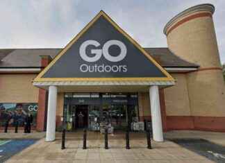 Employee Theft: How Go Outdoors Workers Stole £8,600 Using Gift Cards news-15102024-211801