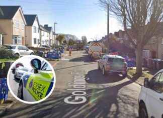 Serious Injuries Result from Three-Car Crash in Essex news-20102024-045248