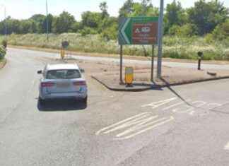 Clacton Link Road Closed in Both Directions After Crash Today news-05112024-041846