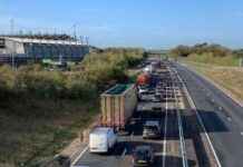 Heavy Traffic and Road Block on A12 in Colchester: Live Updates heavy-traffic-and-road-block-on-a12-in-colchester-live-updates