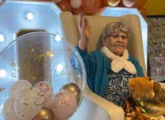 Secrets to a Long Life: Insights from a Centenarian Chicken Farmer secrets-to-a-long-life-nsights-from-a-centenarian-chicken-farmer