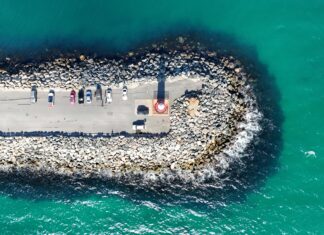 Perth Aqua Park: Discover The Ultimate Water Adventure Experience