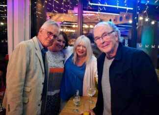 SEO Title: Gavin and Stacey Star Spotted at Mercury Theatre seo-title-gavin-and-stacey-star-spotted-at-mercury-theatre