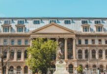 Perth Town Hall Secrets Revealed: Why Visit This Iconic Landmark?